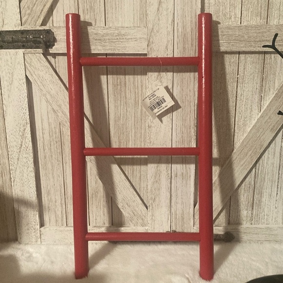 Hobby Lobby Christmas 2017 Wall Decor Ladder - Picture 1 of 3